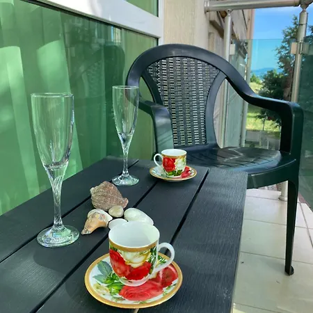 Apartment резиденция у морского берега