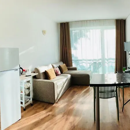 Apartment резиденция у морского берега *